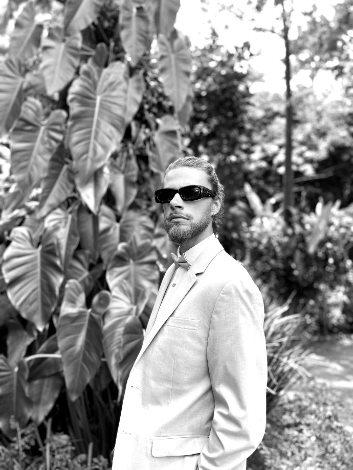 Dj sérieux, élégant, mariage